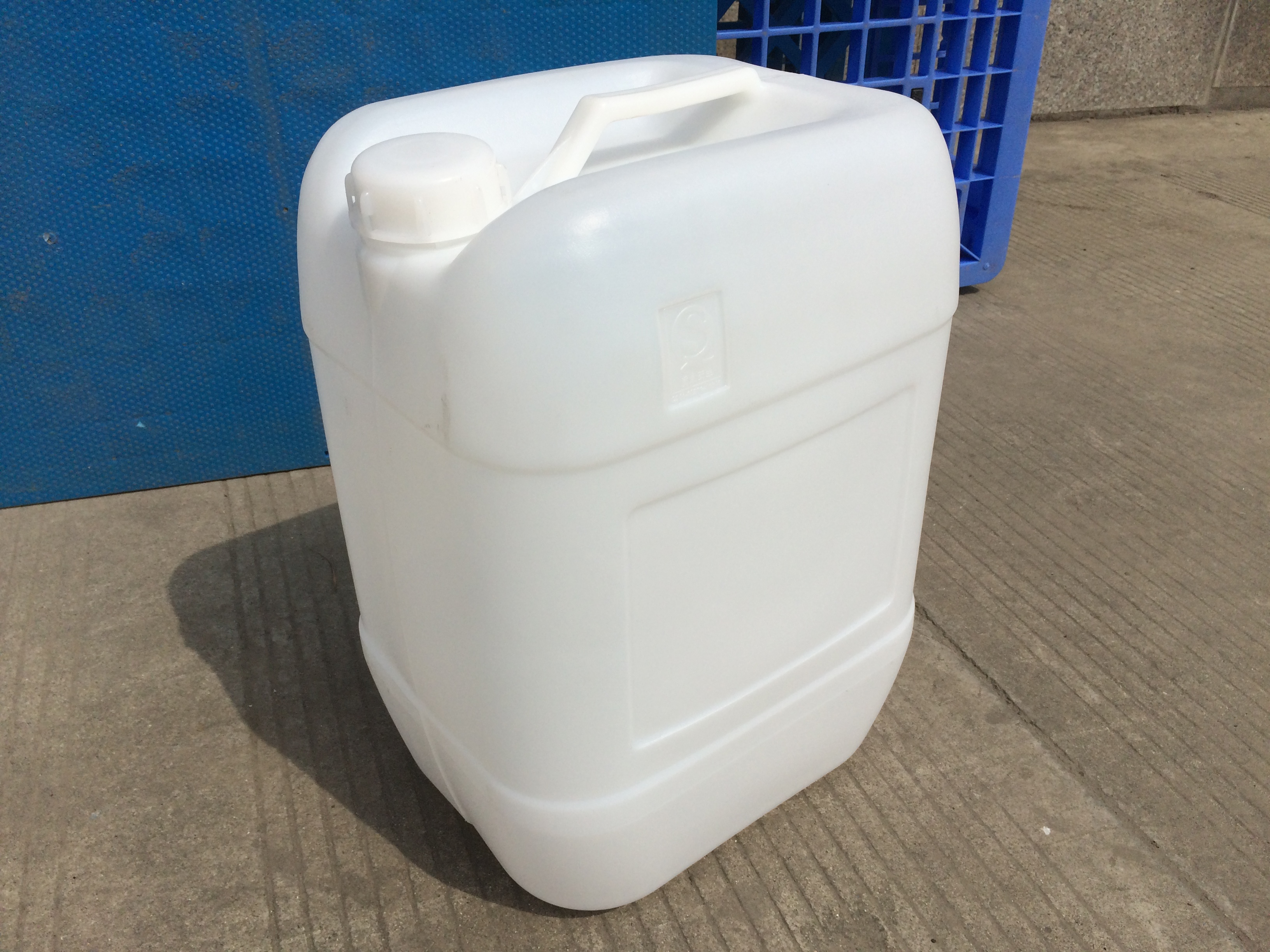 25L白色化工桶 食品桶 方形藍色糧油桶